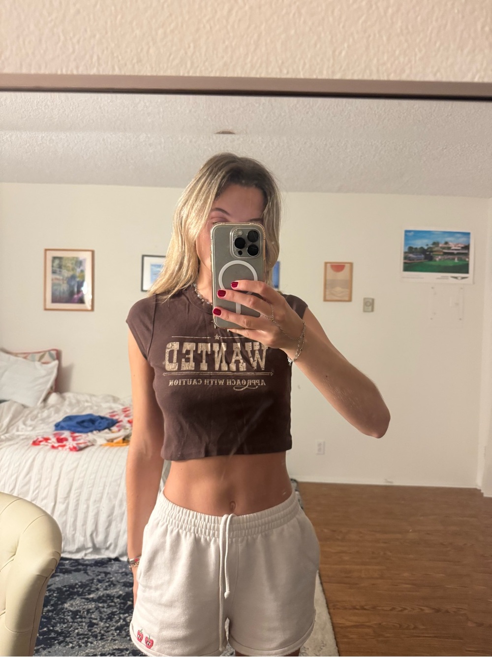 Revice denim Cropped Brown 'WANTED' Graphic Tee